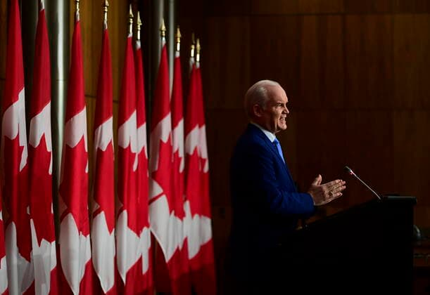 Kanada, Erin O Toole Pressekonferenz in Ottawa May 7, 2021, Ottawa, on, Canada: Conservative leader Erin O Toole holds a press conference in Ottawa on Friday, May 7, 2021. Ottawa Canada  - ZUMAc35_ 20210507_zaf_c35_013 Copyright: xSeanxKilpatrickx