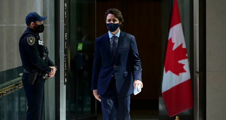 May 7, 2021, Ottawa, on, Canada: Prime Minister Justin Trudeau makes his way to hold a press conference to update Canadians on the COVID-19 pandemic, in Ottawa on Friday, May 7, 2021. Ottawa Canada  - ZUMAc35_ 20210507_zaf_c35_020 Copyright: xSeanxKilpatrickx
