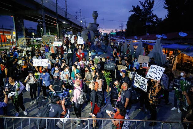 May 7, 2021, Mexico City, Mexico: Several protesters gather with their placards during a protest march in Tlahuac Mayoralty..Protesters take to the streets of Mexico city demanding justice for those involved in the subway overpass incident that collapsed and has killed 25 people so far. Mexico City Mexico - ZUMAs197 20210507_zaa_s197_171 Copyright: xGuillermoxDiazx