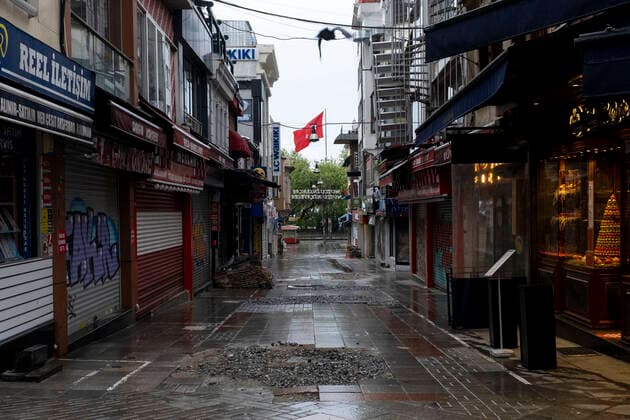 Lockdown In Istanbul The empty streets in Istanbul, Turkey seen on May 8, 2021. amid the coronavirus lockdown. Turkey imposed a curfew which started on April 29 and will end on May 17. Istanbul Turkey kaboglu-notitle210508_npkN1  Copyright: xResulxKaboglux