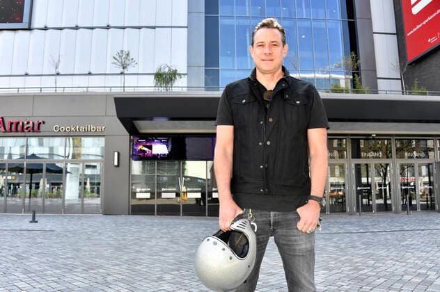 Sascha Vollmer of The BossHoss at the press conference for the emergency aid project hierspieltdiemusik to support the Berlin music scene at the Verti Music Hall Berlin, 10 05 2021 Foto:xF.xKernx xFuturexImage