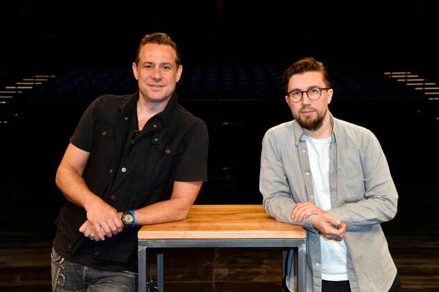 Sascha Vollmer of The BossHoss and Prinz Pi at the press conference for the emergency aid project hierspieltdiemusik to support the Berlin music scene at the Verti Music Hall Berlin, 10 05 2021 Foto:xF.xKernx xFuturexImage