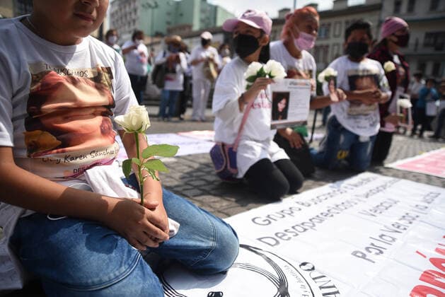 News Bilder des Tages May 10, 2021: Mothers of missing persons in Veracruz, march in the streets on Mother s Day to demand justice for their missing relatives..Most of the missing persons were kidnapped during the war against drug trafficking between 2006 and 2018, where Veracruz was one of the states most damaged by violence. - ZUMAqp1_ 20210510_zip_qp1_014 Copyright: xHectorxAdolfoxQuintanarxPerezx