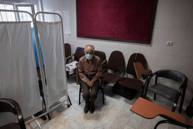 Vaccination Of People Over 80 Years By The AstraZeneca And Sinopharm COVID-19 Vaccines In Tehran An Iranian elderly woman wearing a protective face mask sits at a room while waiting to receive a dose of the China s Sinopharm new coronavirus disease (COVID-19) vaccine, at the west Tehran health center on May 11, 2021. Tehran Tehran Iran nikoubazl-vaccinat210511_npZfv  Copyright: xMortezaxNikoubazlx
