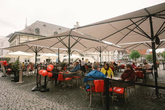 Outdoor Dinning Opens In Lippstadt As Lock Down Measure Ease general view of outdoor cafe in Lippstadt, Germany on May 12, 2021 as Soest and Lippstadt are two the first model cities to be selected in North Rhine Westphalian begin to relax lock down measture in the region with low infection rates Lippstadt Germany tang-notitle210512_npNgl  Copyright: xYingxTangx