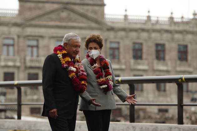 The president of Mexico, Andres Manuel Lopez Obrador (L), and the former president of Brazil Dilma Rousseff, converse during the commemoration of the 700 years of founding of Mexico-Tenochtitlan, currently Mexico City, in the archaeological zone of the Templo Mayor, in Mexico City, Mexico, 13 May 2021. Lopez Obrador and Dilma Rousseff claimed this Thursday the cultural legacy of the Mexican capital of Mexico-Tenochtitlan, present-day Mexico City, by celebrating 700 years of its founding, a date questioned by historians. As long as the world exists, the glory or fame of Mexico-Tenochtitlan will not end, said Lopez Obrador, paraphrasing an old Nahua proverb, a culture that has been established for centuries in the Valley of Mexico, in the c  Copyright: xJosexMendezx MEX1894 20210513-637565353115915061