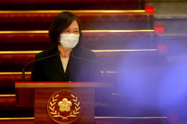 Taiwan president Tsai Ing-wen speaks and apologises at the presidential office after a blackout occurred affecting thousands of households. Tsai also speaks about the recent locally acquired cases of COVID-19 and urges every one to get vaccinated. Featuring: Taiwan president Tsai Ing-wen Where: Taipei, Taiwan When: 13 May 2021 Credit: Daniel Ceng Shou-Yi Cover Images Copyright: xx 41425773 EDITORIAL USE ONLY. NOT FOR USE BY NEWSPAPERS BASED IN THE UK.