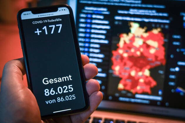 Coronavirus in Germany Covid 19 Dashboard of the Robert Koch Institute 15 05 2021 Robert Koch Institute 7 days Incidence 87.3 7 days Number of cases 72 616 COVID 19 Cases 3 584 934 Addition of 7 894 compared to the previous day COVID 19 Deaths 86 025 Addition of 177 compared to the previous day