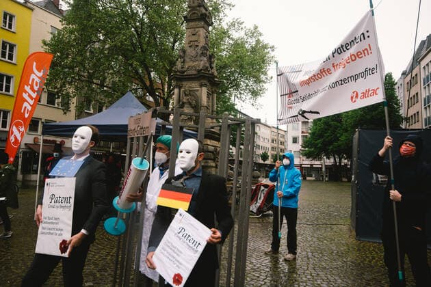 Protest Against Covid Vaccine Property Rights general view of a protest against covid vaccine intellectual property rights in Cologne, Germany on May 15, 2021 Cologne Germany tang-notitle210515_npAXB  Copyright: xYingxTangx