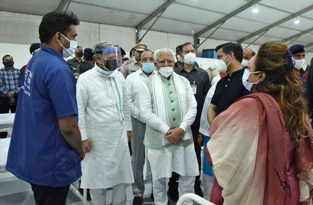 GURUGRAM, INDIA - MAY 16: Haryana Chief Minister Manohar Lal Khattar at the temporary COVID-19 hospital in Tau Devi Lal Stadium, at sector-38 near Rajiv Chowk, on May 16, 2021 in Gurugram, India. (Photo by Parveen Kumar Hindustan Times ) Haryana CM Manohar Lal Khattar Inaugurates Temporary Covid-19 Hospital In Tau Devi Lal Stadium