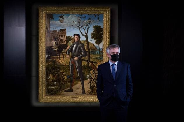 Bilder des Jahres 2021, Entertainment 05 Mai Entertainment Themen der Woche KW20 Entertainment Bilder des Tages Artistic Director of Thyssen Bornemisza Museum, Guillermo Solana, presents oil on canvas titled Young Knight in a Landscape by Italian Vittore Carpaccio after its restoration at the Museum in Madrid, Spain, 17 May 2021. Restoration of Young Knight in a Landscape !ACHTUNG: NUR REDAKTIONELLE NUTZUNG!  Copyright: xLucaxPiergiovannix GRAF9343 20210517-637568518560394313