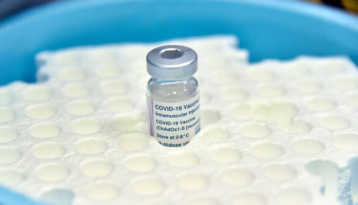 May 17, 2021, Lviv, Ukraine: A vial of the AstraZeneca vaccine seen at a vaccination center..The city of Lviv in western Ukraine is offering the IT industry workers to be vaccinated with the AstraZeneca Covid-19 vaccine at a vaccination center located at the Arena Lviv stadium. Lviv Ukraine - ZUMAs197 20210517_zaa_s197_332 Copyright: xPavloxPalamarchukx