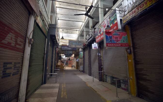 NEW DELHI, INDIA - MAY 17: A deserted view of Jhandewalan cycle and toys wholesale market, during the ongoing COVID-induced lockdown, on May 17, 2021 in New Delhi, India. (Photo by Sonu Mehta Hindustan Times) Daily Life Amid Second Wave Of COVID-19 Pandemic In India