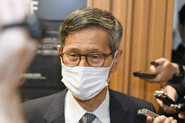 Japan set to place Okinawa under COVID-19 state of emergency Shigeru Omi, an infectious disease expert who heads a Japanese government subcommittee meeting on the coronavirus, meets the press in Tokyo on May 21, 2021. The government is set to decide later in the day to add Okinawa to areas under a COVID-19 state of emergency as infections in the southern island prefecture surge. 