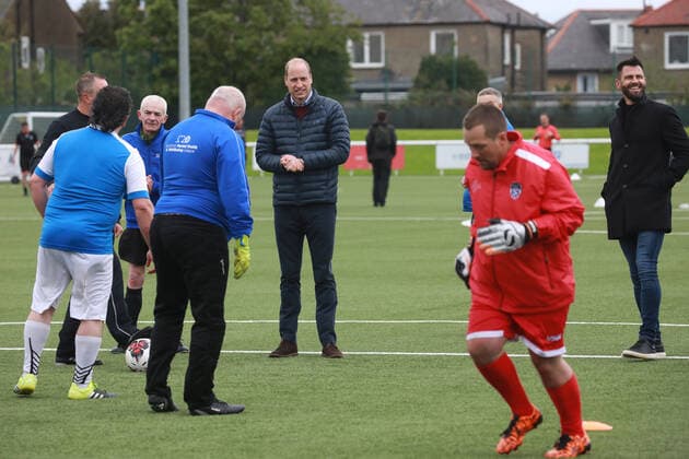. 21 05 2021. Edinburgh, United Kingdom. Prince William, the Duke of Cambridge, during a visit to The Spartans FC and Community Association in Edinburgh, Scotland, to see the positive impact of the Heads Up ÔMentally Healthy FootballÕ declaration in Scotland  xPoolx xi-Imagesx IIM-22193-0097