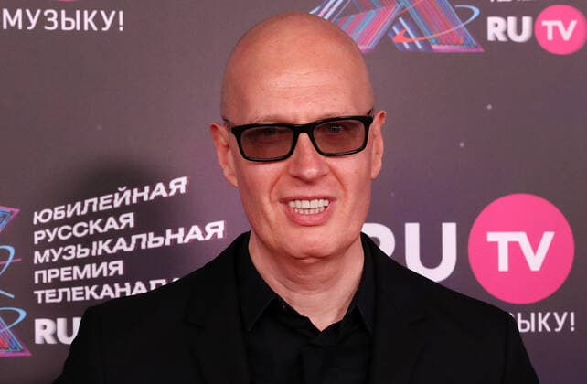 KRASNOGORSK, MOSCOW REGION, RUSSIA - MAY 22, 2021: TV presenter, Chekhov Moscow Art Theater deputy artistic director Vadim Vernik attends the 10th RU.TV Channel music award ceremony at Crocus City Hall. Sergei Karpukhin TASS  TS100F81