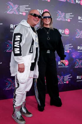KRASNOGORSK, MOSCOW REGION, RUSSIA - MAY 22, 2021: Singers Dominik Joker and Katya Kokorina attend the 10th RU.TV Channel music award ceremony at Crocus City Hall. Sergei Karpukhin TASS  TS101035
