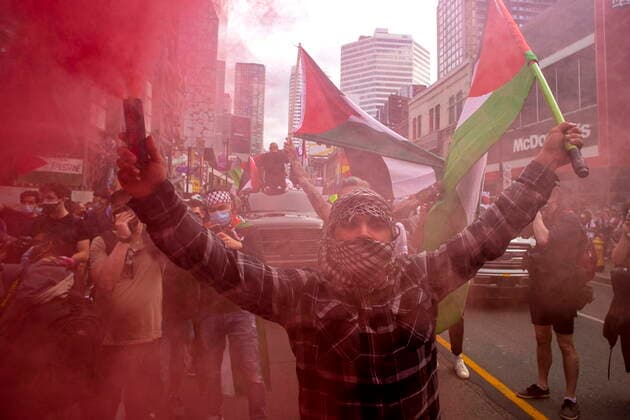 May 22, 2021, Toronto, on, Canada: Pro-Palestinian supporters rally against the recent violence in Gaza in Toronto on Saturday, May 22, 2021. Toronto Canada  - ZUMAc35_ 20210522_zaf_c35_081 Copyright: xChrisxYoungx