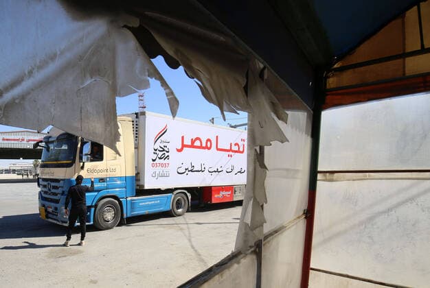 Coronavirus in Kanada, Premierminister von Nova Scotia Iain Rankin bekommt Pfizer-BioNTech Impfung News Bilder des Tages May 23, 2021, Rafah, Gaza Strip, Palestinian Territory: An aid convoy s trucks loaded with supplies, send by Long Live Egypt Fund, are seen at the Rafah border crossing between Egypt and the Gaza Strip, on May 23, 2021 Rafah Palestinian Territory - ZUMAap3_ 20210523_zaf_ap3_176 Copyright: xAbedxDeebx