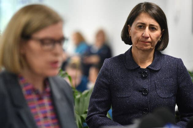 GLADYS BEREJIKLIAN COVID19 PRESSER, NSW Premier Gladys Berejiklian looks on as NSW Chief Health Officer Dr Kerry Chant speaks during a press conference in Sydney, Monday, May 24, 2021. ( NO ARCHIVING, EDITORIAL USE ONLY, NO USE IN BOOKS WITHOUT CONSENT SYDNEY NSW AUSTRALIA  Copyright: xJOELxCARRETTx 20210524001544780531