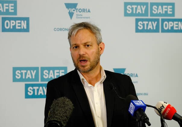 VICTORIA CORONAVIRUS COVID19, Victorian Chief Health Officer Brett Sutton addresses the media during a press conference in Melbourne, Monday, May 24, 2021. ( NO ARCHIVING, EDITORIAL USE ONLY, NO USE IN BOOKS WITHOUT CONSENT Melbourne VIC AUSTRALIA  Copyright: xLUISxASCUIx 20210524001544806027