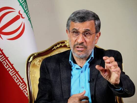News Bilder des Tages Former conservative Iranian president Mahmud Ahmadinejad gestures during an interview with Efe news agency. Ahmadinejad assured that the participation in the upcoming Iranian elections will be very low if his candidacy is rejected and advocates for a better distribution of wealth to regain the confidence of the population lost in the theocratic system. Former conservative Iranian president Mahmud Ahmadinejad !ACHTUNG: NUR REDAKTIONELLE NUTZUNG!  Copyright: xMarinaxVillénx GRAF5638 20210524-637574518110572825