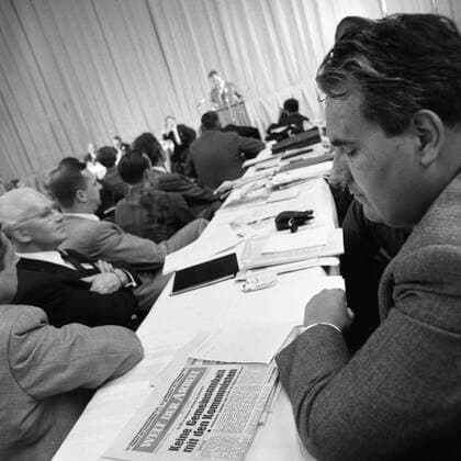 SPD-Parteitag in Dortmund 1966 DEU, Deutschland, Dortmund: Der Parteitag der SPD vom 1.-5-6.1966 in der Dortmund Westfalenhalle. DEU, Germany, Dortmund: The Party Congress of the SPD from 1-5.6.1966 in the Dortmund Westfalenhalle. NRW *** SPD Party Congress in Dortmund 1966 DEU, Germany, Dortmund The Party Congress of the SPD from 1 5 6 1966 in the Dortmund Westfalenhalle DEU, Germany, Dortmund The Party Congress of the SPD from 1 5 6 1966 in the Dortmund Westfalenhalle NRW