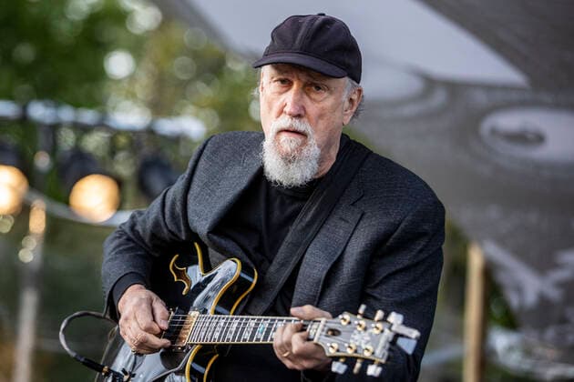 23 05 2021 , MO Moers , Moers Festival Whitsun 2021 performance of JOHN SCOFIELD , US American jazz guitarist and composer 69 years old is one of the highlights at the Moers Festival , here at his performance at the toboggan hill in the Schlosspark Freizeitpark , with about 500 spectators , all tested negative before the event and with distance