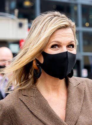 25-05-2021 Rotterdam Queen Maxima during her visit, about the impact of the corona pandemic on higher education, the development of entrepreneurship education and the connection of students to the labor market, to the Hogeschool Rotterdam Business School in Rotterdam. Â  Copyright: xPPEx