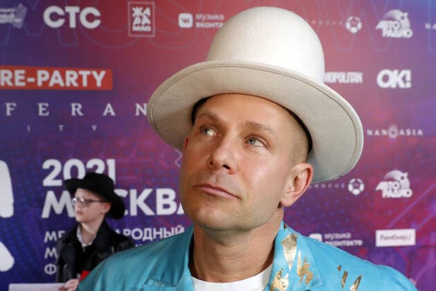 MOSCOW, RUSSIA - MAY 25, 2021: Singer Mitya Fomin attends the pre-party event for the ZHARA Music Awards 2021 ceremony at the Zafferano restaurant. Mikhail Japaridze TASS  TS101551
