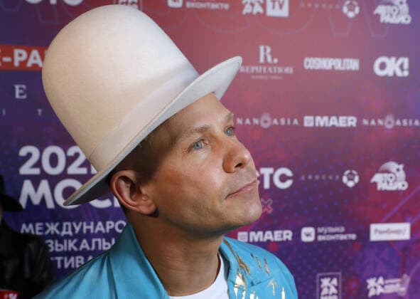 MOSCOW, RUSSIA - MAY 25, 2021: Singer Mitya Fomin attends the pre-party event for the ZHARA Music Awards 2021 ceremony at the Zafferano restaurant. Mikhail Japaridze TASS  TS101552
