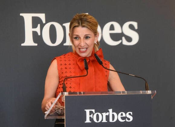 The third vice-president and Minister of Labour, Yolanda Diaz, speaks during the presentation of the Forbes Award for the best company to work for, at the Westin Palace Hotel, on 25 May 2021, in Madrid (Spain). Every year, Forges elaborates its list of the 50 best companies to work for, a selection that this year acquires a strange relevance because of the pandemic, during which companies, and especially their Human Resources directors, have been challenged to implement extraordinary measures that take intoaccounttheir main asset, people. 25 MAY 2021;COMPANY;FORBES;FORBES AWARD;BEST COMPANY;ECONOMICS;HUMAN RESOURCES CÃ zaro De Luca LagenciaEP 05 25 2021 Madrid Madrid Spain Copyright: xCÃ zaroxDexLucax 3735838