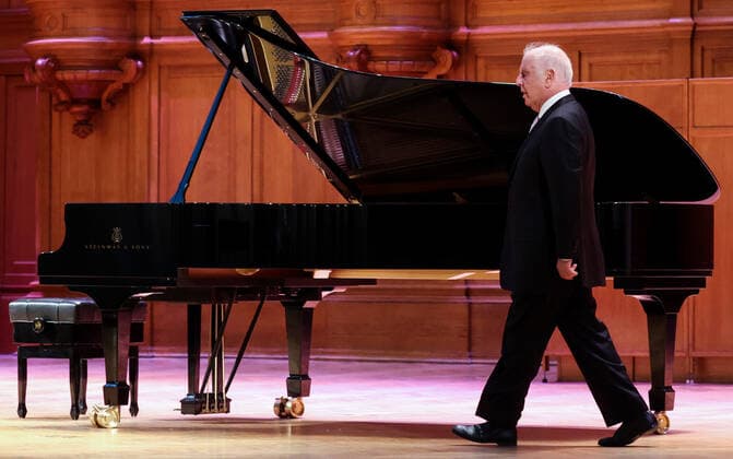 MOSCOW, RUSSIA - MAY 26, 2021: Israeli pianist and conductor Daniel Barenboim, the six-time Grammy winner, gives a solo concert at the Great Hall of the Moscow Tchaikovsky Conservatory. He dedicates the event to his late fellow pianist, friend and father-in-law Dmitry Bashkirov. Vyacheslav Prokofyev TASS  TS101762