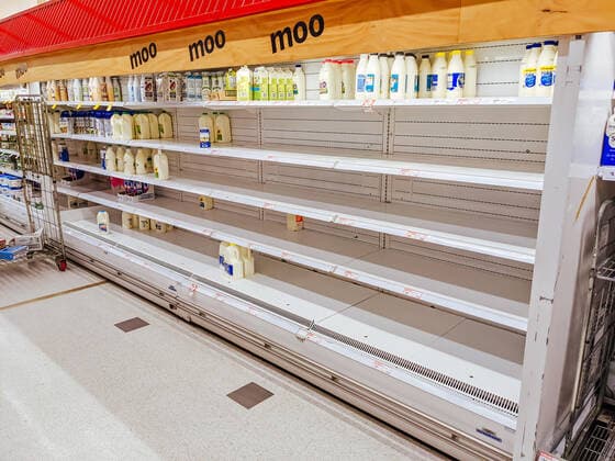 May 27, 2021: Melbourne, Australia - May 27, 2021: Victorian State Government announces a circuit breaker lockdown for 7 days, which results in panic buying at supermarkets across Victoria. This is due to the rises in cases of Coronavirus or COVID-19. - ZUMAp121 20210527_zsp_p121_011 Copyright: xChrisxPutnamx
