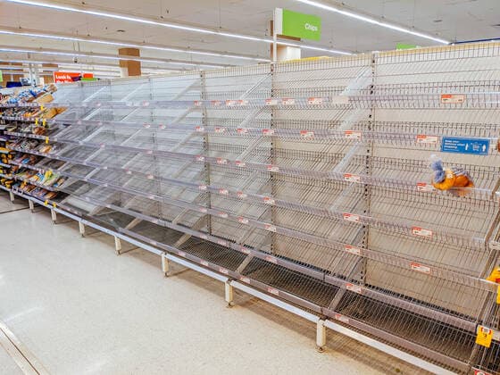 May 27, 2021: Melbourne, Australia - May 27, 2021: Victorian State Government announces a circuit breaker lockdown for 7 days, which results in panic buying at supermarkets across Victoria. This is due to the rises in cases of Coronavirus or COVID-19. - ZUMAp121 20210527_zsp_p121_013 Copyright: xChrisxPutnamx