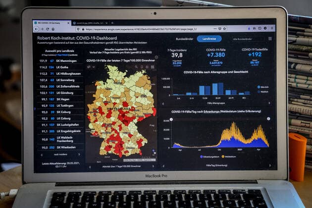 Coronavirus in Germany Covid 19 Dashboard of the Robert Koch Institute 28 05 2021 Robert Koch Institute 7 days Incidence 39.8 7 days Number of cases 33 096 COVID 19 cases 3 669 870 Addition of 7 380 compared to the previous day COVID 19 deaths 88 187 Addition of 192 compared to the previous day