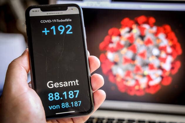 Coronavirus in Germany Covid 19 Dashboard of the Robert Koch Institute 28 05 2021 Robert Koch Institute 7 days Incidence 39.8 7 days Number of cases 33 096 COVID 19 cases 3 669 870 Addition of 7 380 compared to the previous day COVID 19 deaths 88 187 Addition of 192 compared to the previous day