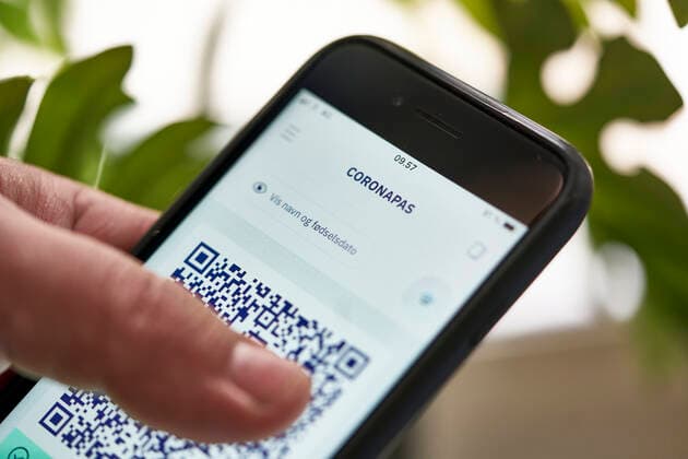 New coronapas app can now be downloaded Copenhagen, Friday 28 May 2021 In the app it will be possible for the user to switch between two settings for use in Denmark and abroad, so that only the necessary information is displayed. The app can be used to document a valid coronapas in both in Denmark and when traveling in the EU, Copenhagen Denmark  Copyright: RitzauxScanpix SignexGoldmannx COP108 spdk20210528-111020-L