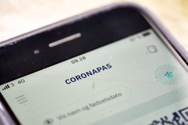 New coronapas app can now be downloaded Copenhagen, Friday 28 May 2021 In the app it will be possible for the user to switch between two settings for use in Denmark and abroad, so that only the necessary information is displayed. The app can be used to document a valid coronapas in both in Denmark and when traveling in the EU, Copenhagen Denmark  Copyright: RitzauxScanpix SignexGoldmannx COP108 spdk20210528-111317-L