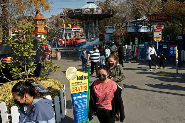 Santiago, May 28, 2021 Reopening of Fantasyland during Phase 2 of the Step by Step Plan Sebastian Cisternas Aton Chile, Santiago Chile Aton 513595  Copyright: SEBASTIANxCISTERNAS ATONxCHILE