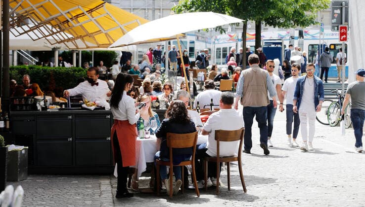 photo Manuel Geisser 29 05 2021 Zurich gastronomy restaurant garden restaurant and stroll old town of Zurich
