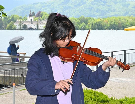 First of four parts of the event Hausmusikroas , with local folk musicians, on squares of the town Gmunden, in the Upper Austrian Salzkammergut, as part of the Salzkammergut Festival Weeks Gmunden 2021
