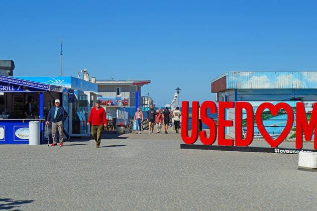 So slowly normality returns to Usedom Day visitors and holidaymakers from Mecklenburg Vorpommern enjoy the freedom Hoteliers and restaurants are ready for the big rush on 4 June, when holidaymakers from other federal states can come 30 05 2021 in Zinnowitz Coronavirus