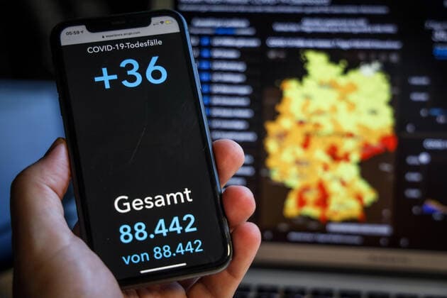 Coronavirus in Germany Covid 19 Dashboard of the Robert Koch Institute 31 05 2021 Robert Koch Institute 7 days Incidence 35.1 7 days Number of cases 29 229 COVID 19 cases 3 681 126 Addition of 3 852 compared to the previous day COVID 19 deaths 88 442 Addition of 36 compared to the previous day