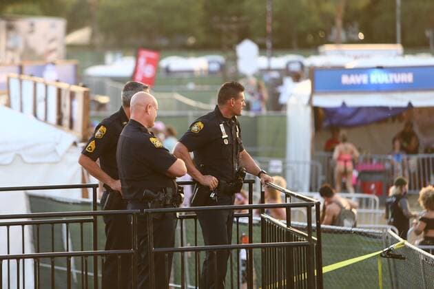 May 30, 2021, Tampa, Florida, USA: Tampa police keeps a watchful eye on the crowd during day two of the Sunset Music Festival weekend on Sunday, May 30, 2021 in Tampa. Sunset Music Festival returns to the parking lot of Raymond James Stadium after a one year hiatus during the COVID-19 pandemic shutdowns of 2020. Tampa USA - ZUMAs70_ 20210530_zan_s70_118 Copyright: xLuisxSantanax