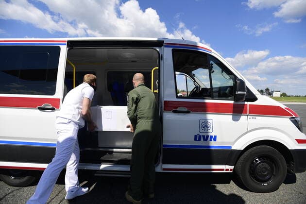 A Czech military plane with over 100,062 doses of the Pfizer BioNTech COVID vaccines, which Serbia donated to Czechia, arrived from Belgrade today, on Monday, May 31, 2021. (CTKxPhoto RomanxVondrous) CTKPhotoP2021053105476  VND