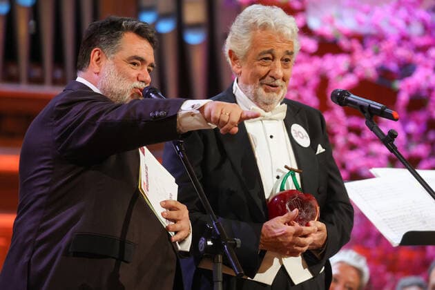 MOSCOW, RUSSIA - MAY 31, 2021: Spanish tenor Placido Domingo (R) wins a prize at the 10th Oleg Yankovsky Creative Discovery Award ceremony as part of the 2021 Chereshnevy Les Wild Cherry Forest Open Art Festival in the Grand Hall of Moscowâ€™s Tchaikovsky Conservatory. Vyacheslav Prokofyev TASS  TS1024A1
