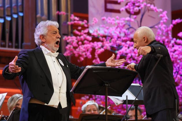 MOSCOW, RUSSIA - MAY 31, 2021: Spanish tenor Placido Domingo (L) and Vladimir Spivakov, artistic director and principal conductor of the National Philharmonic of Russia, perform at the 10th Oleg Yankovsky Creative Discovery Award ceremony as part of the 2021 Chereshnevy Les Wild Cherry Forest Open Art Festival in the Grand Hall of Moscowâ€™s Tchaikovsky Conservatory. Vyacheslav Prokofyev TASS  TS1024AC