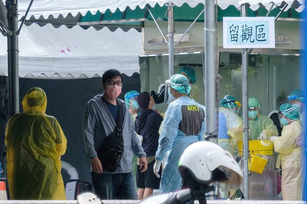 June 1, 2021, Taipei, Taiwan: A man seen leaving the line after being tested for Covid-19 at a testing center in New Taipei City..In addition to a broader implementation of Covid-19 testing centers, Taiwan signs a deal for 10 million doses of domestically-made COVID vaccines. Taipei Taiwan - ZUMAs197 20210601_zaa_s197_004 Copyright: xWalidxBerrazegx