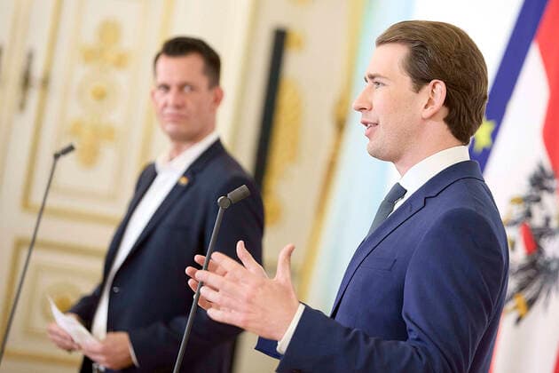 Vienna 31 05 2021 Coroanavirus crisis A press conference on the subject of increasing willingness to be vaccinated took place today in the Federal Chancellery PHOTO Federal Chancellor Sebastian Kurz R ÖVP and Health Minister Wolfgang Mückstein L Grüne during the press conf